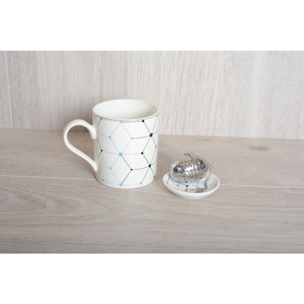 82f9ae3e 92e3 46ac 8213 6f2a28e6fe05 1200x1200 fill 2.jpg