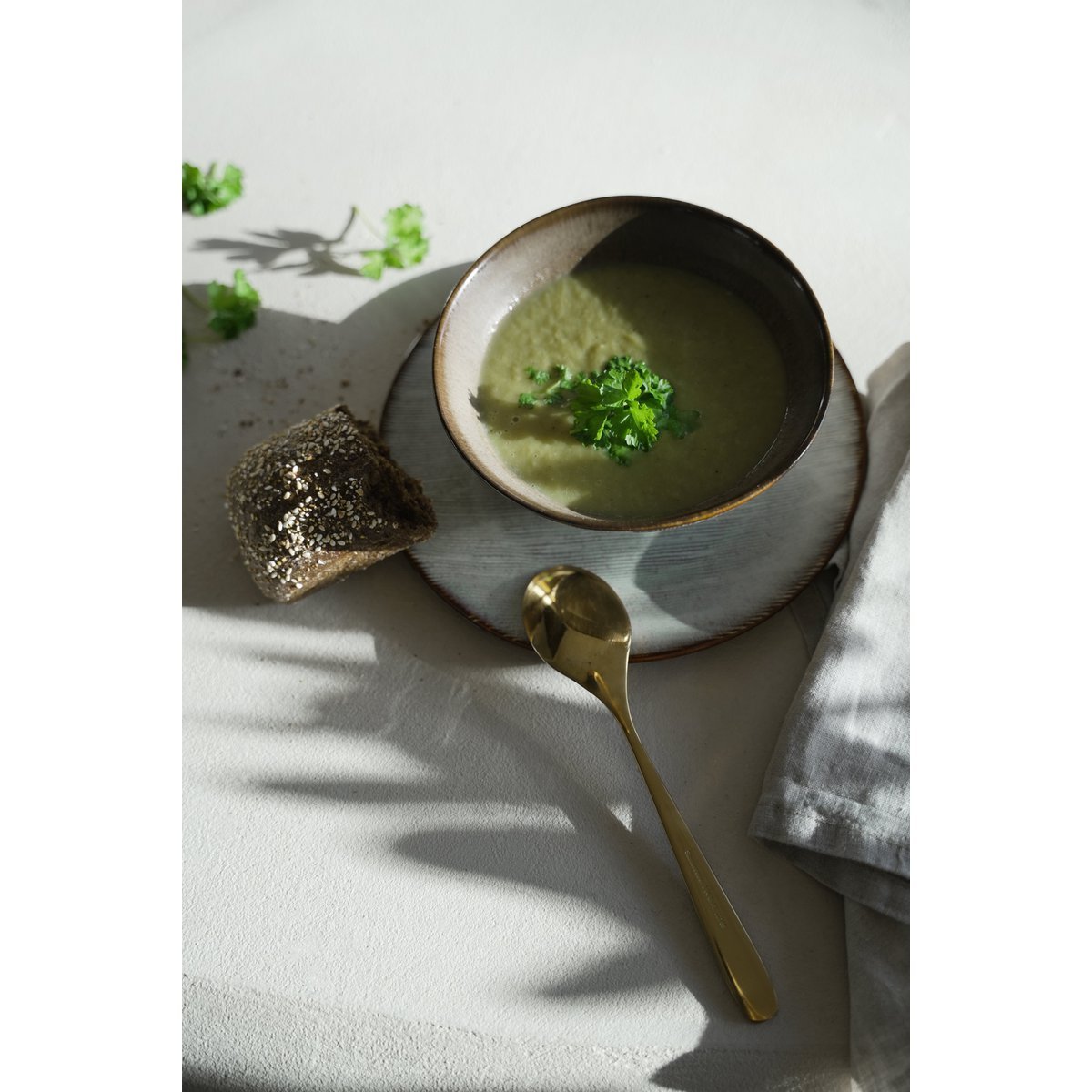 8c3a7d89 dd83 491c 910c d85d813cd91a 1200x1200 fill.jpg